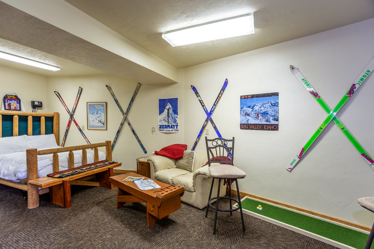 您可以使用雪鞋、绿色、电视、飞镖、烘干机、烘干机、靴子加热器和徒步杆。 