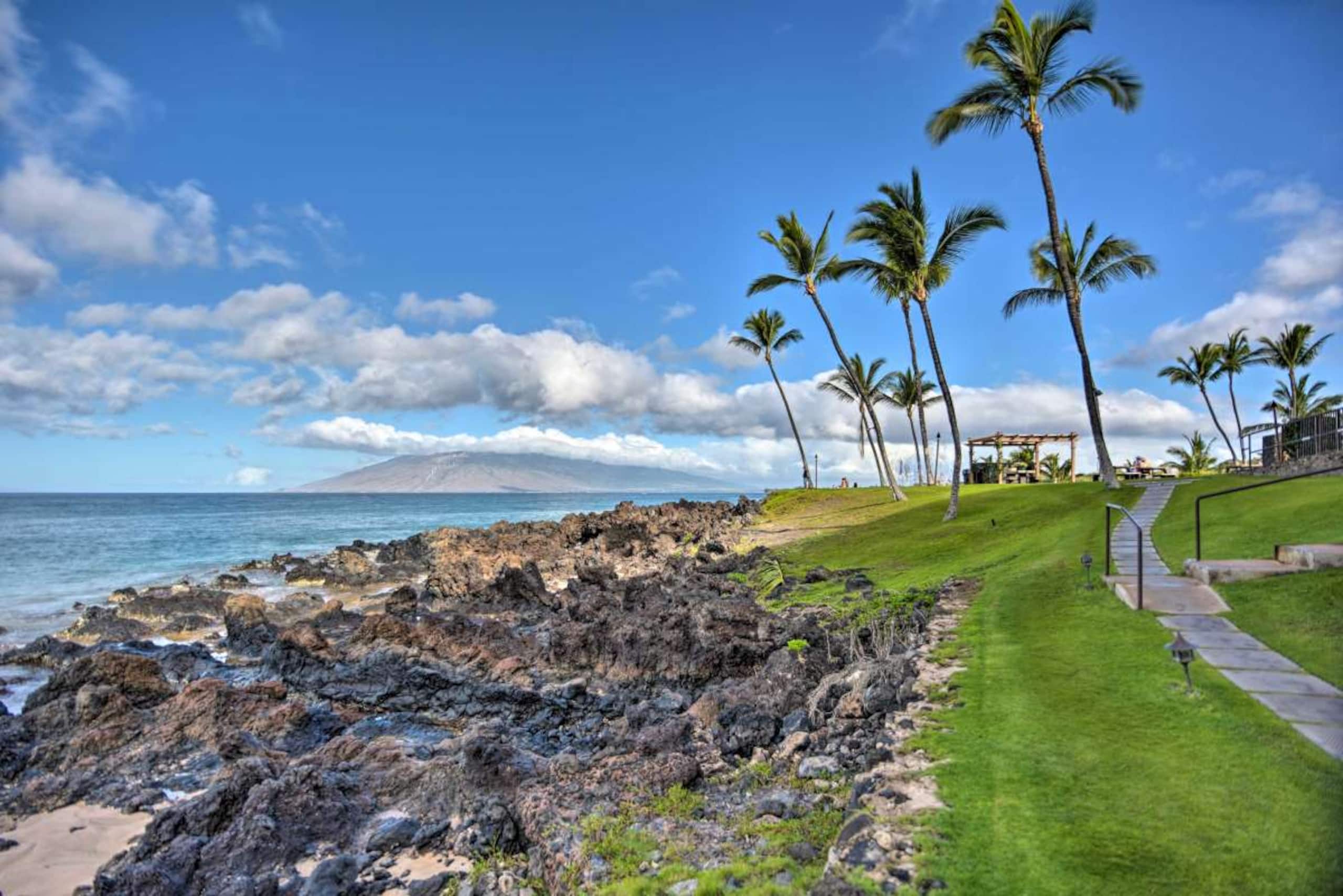 Condo in Kihei · ★4.9 · 1 bedroom · 2 beds · 1 bath - Image 29