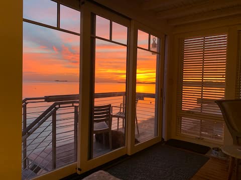 Adults Only Toes In The Sand Beachfront Charmer