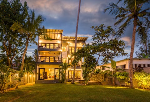 Valhalla villa - Madiha