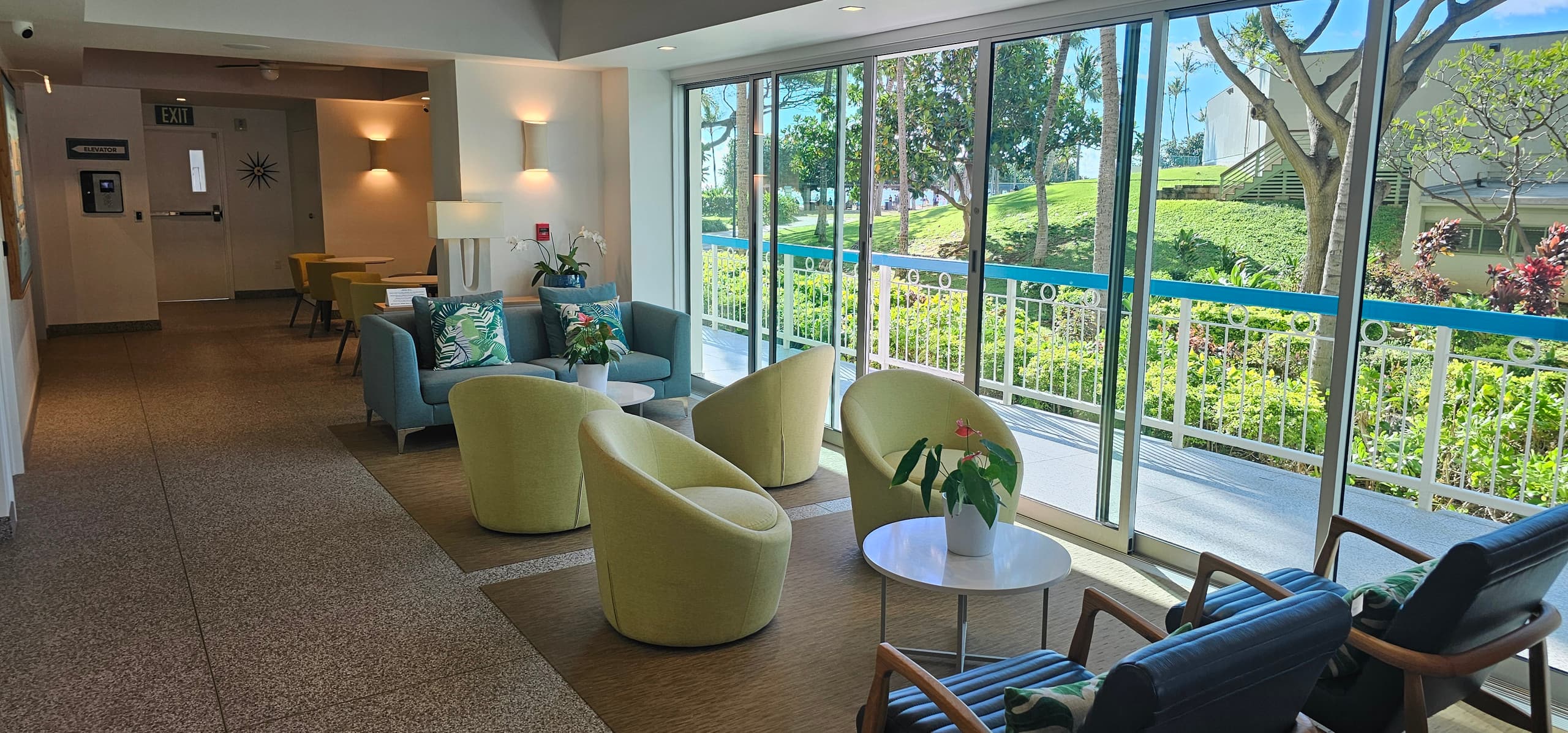 Condo in Honolulu · ★4.91 · Studio · 1 private bath - Image 7
