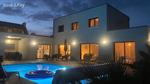 La Roskoker – 4 bedroom villa with private pool near beach – Roscoff