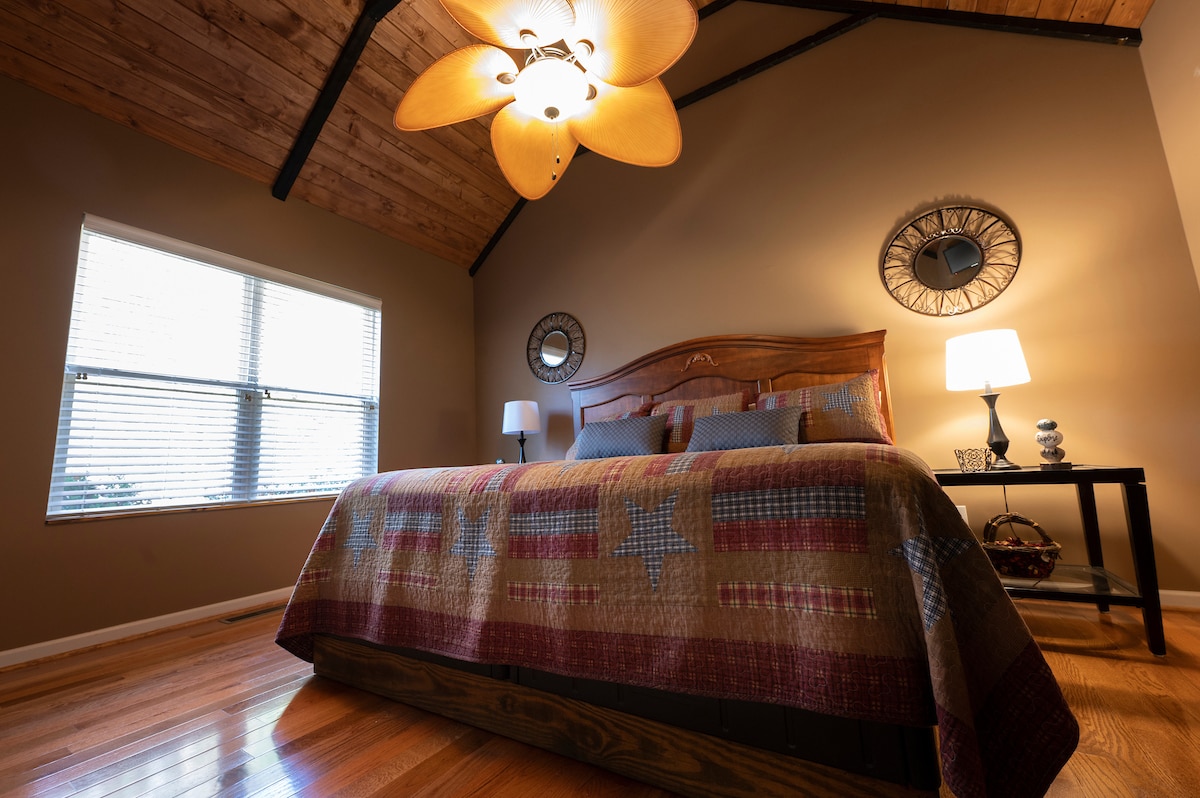 غرفة النوم الرئيسية