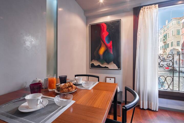 Ve.N.I.Ce. Cera Canal View gallery image 3