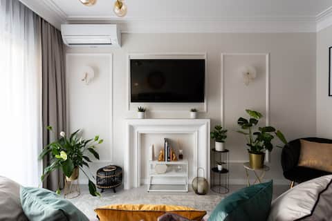 Top performing Airbnb: Golden Prince Apartment, near Rynek! Parking incl. in Nadodrze