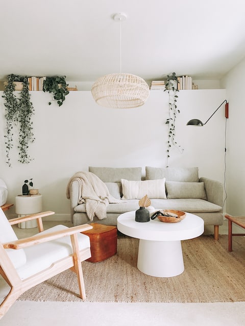 Top Airbnb: ***Patio | walkable to shops/dining, parking, wifi in Avondale