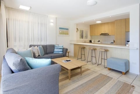 Popular Airbnb listing: A Stylish 2 bedroom Noosa Central! in Noosa Heads
