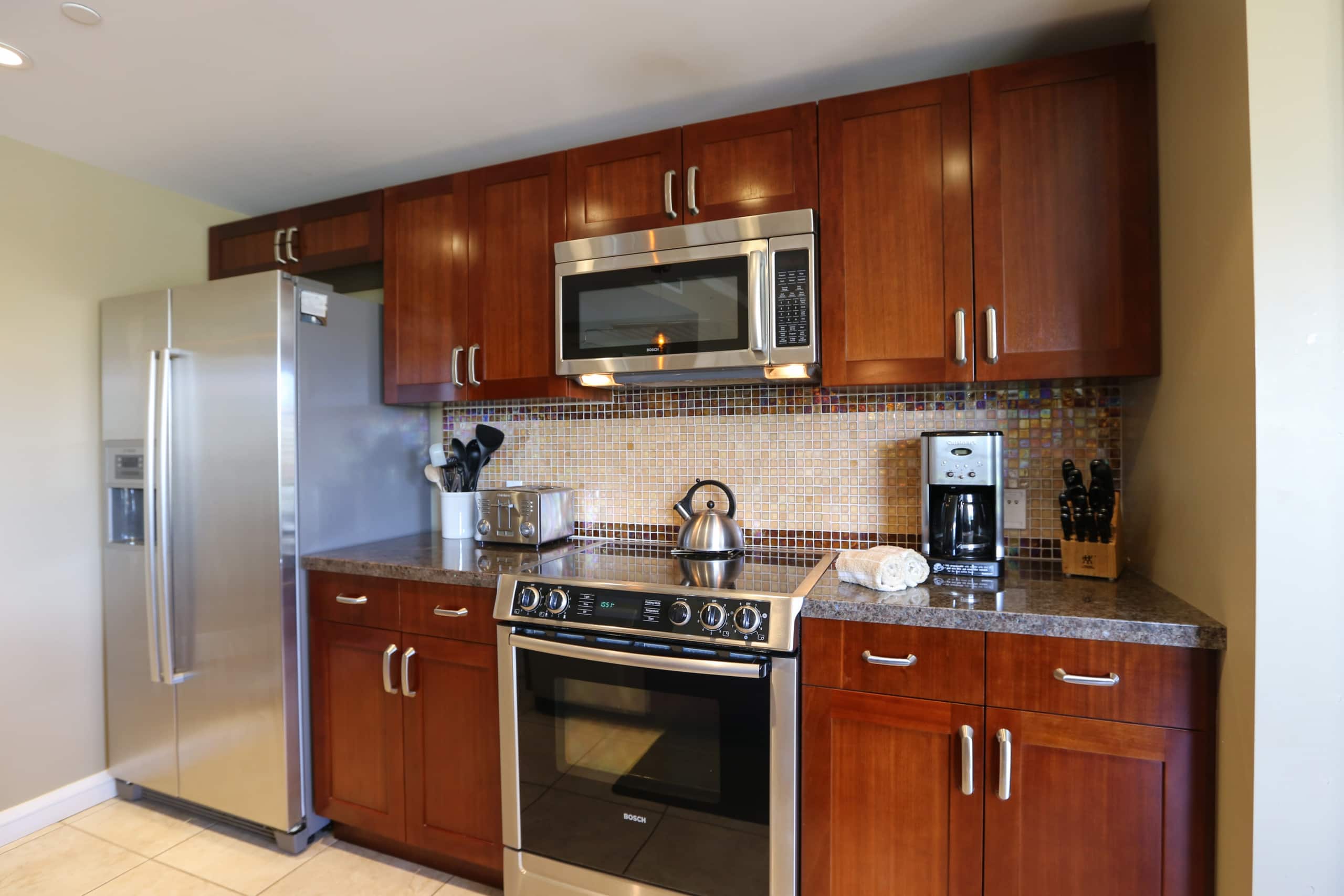 Condo in Lahaina · ★5.0 · 2 bedrooms · 3 beds · 2 baths - Image 8