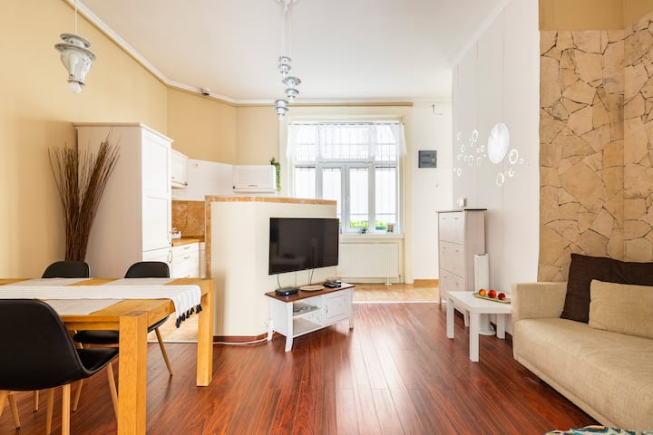 Annicku's Stylish Budapest Apartment - Budapest