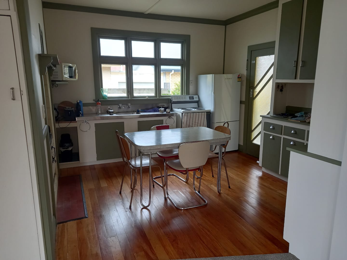 Comfortable 3 Bedroom Home In Ranfurly 2