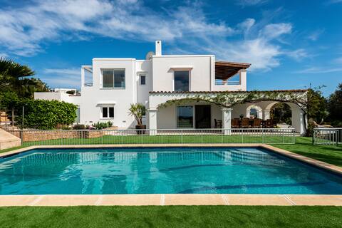 Can Joan I "Villa overlooking the sunset"