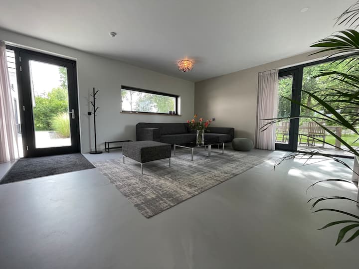 Modern Holiday Home In The City Park. - Groningen
