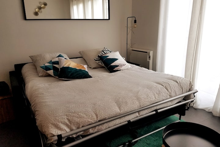 سرير أريكة سريع