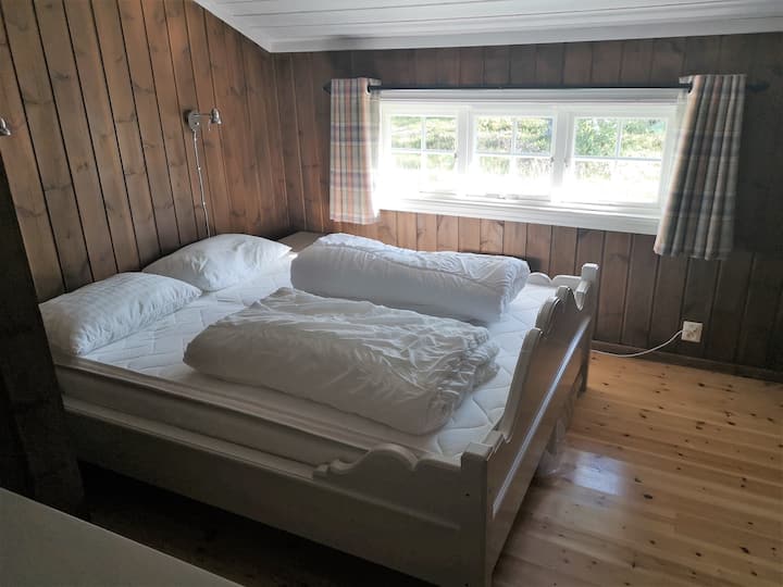 غرفة النوم 2