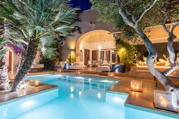 Luxury Villa Bouganville