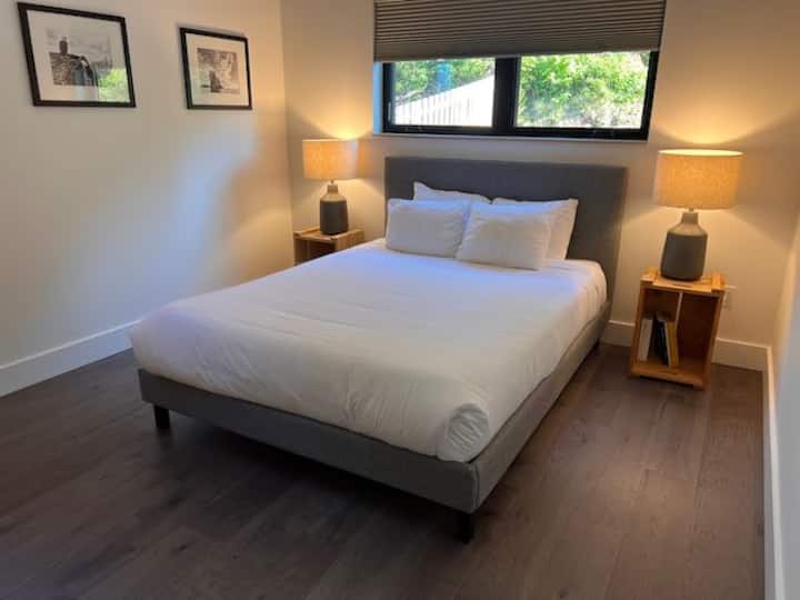 غرفة نوم ثانية ، بحجم كوين