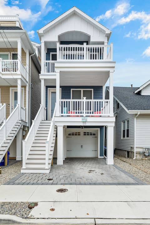 Shoregri La! - Beach block! New Built!