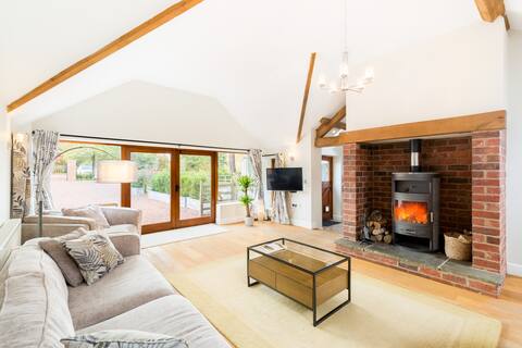 Fabulous Cottage in private grounds