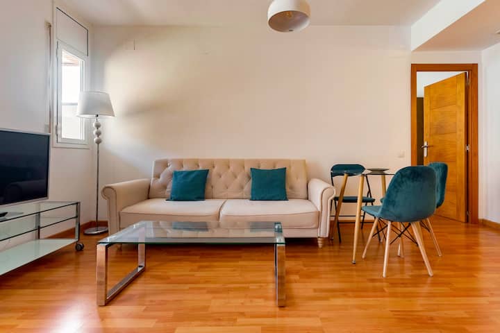 Precioso Apartamento Con Piscina - Tarragona