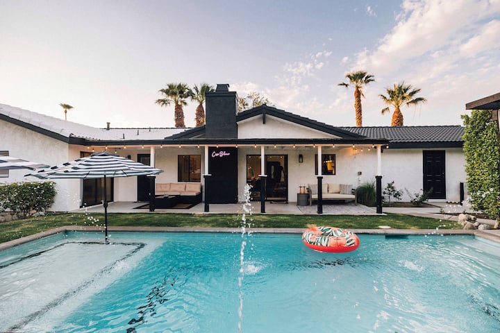 Casa Blanco: Spanish Modern Oasis In Palm Springs - Palm Springs, CA