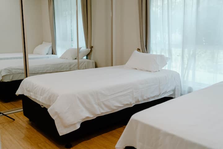 Bedroom 4 - 2 x King Single Beds w/ BIR