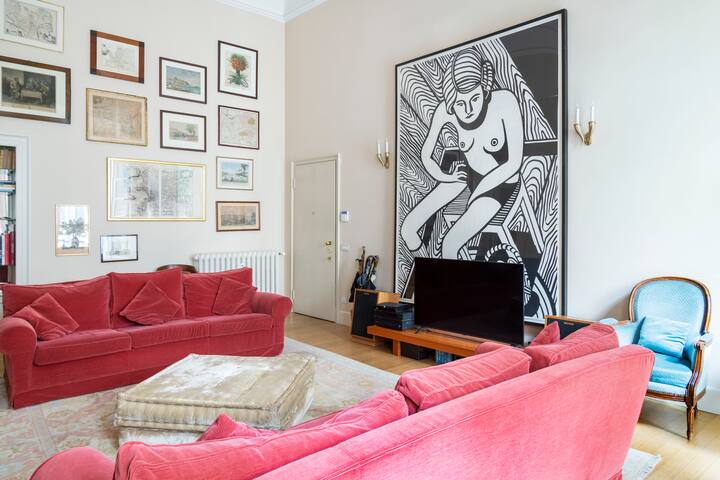 Antica apartment, city center, 4 BDR with garden gallery image 5