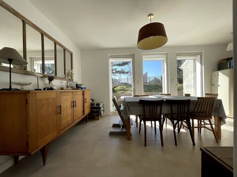 House 300 m from the beach