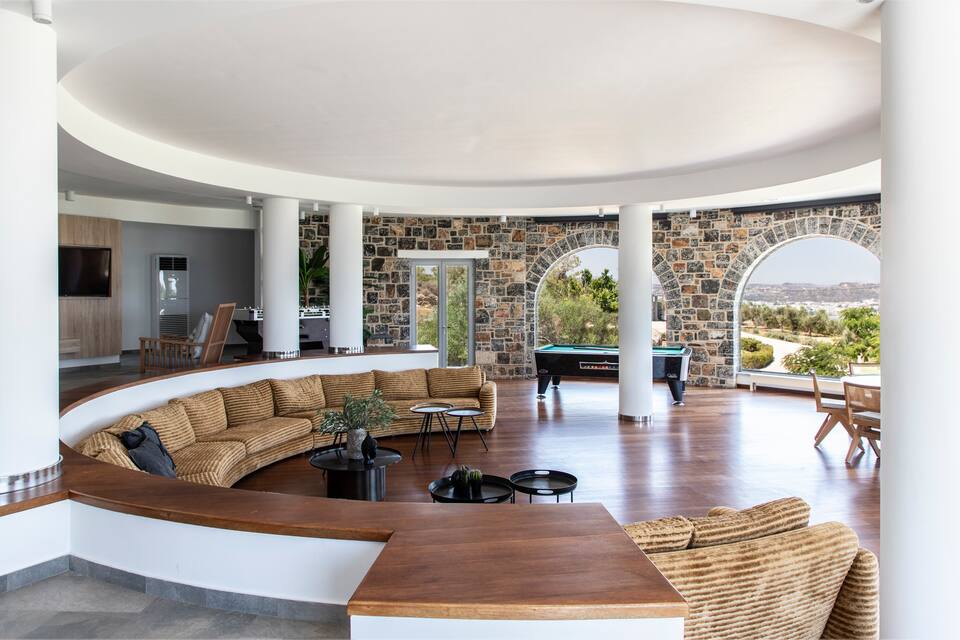 Noura Villa, on the cliffs above Anthony Quinn Bay, Faliraki, Rhodes, Greece, photo 8 of 10