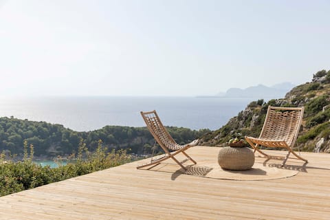 Pristine Seaview Villa , with 5-Star Resort Access