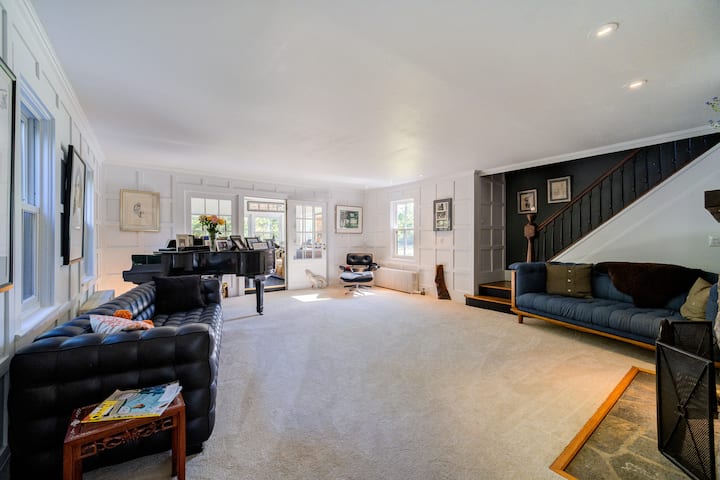 Nyc & Hudson Valley Lux Retreat -4 Bedrooms - Goshen, NY