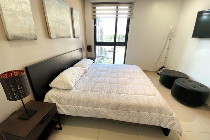 ห้องนอนใหญ่