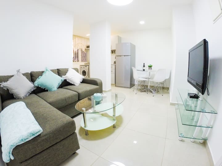 ★2 Bedroom★Fully Equipped★Walking To The Beach