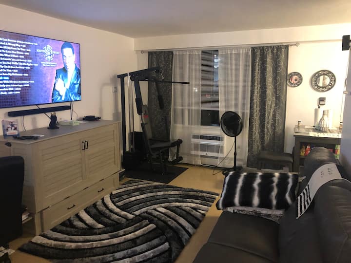 Top 9 Airbnb Vacation Rentals With Pool In Queens, New York Updated