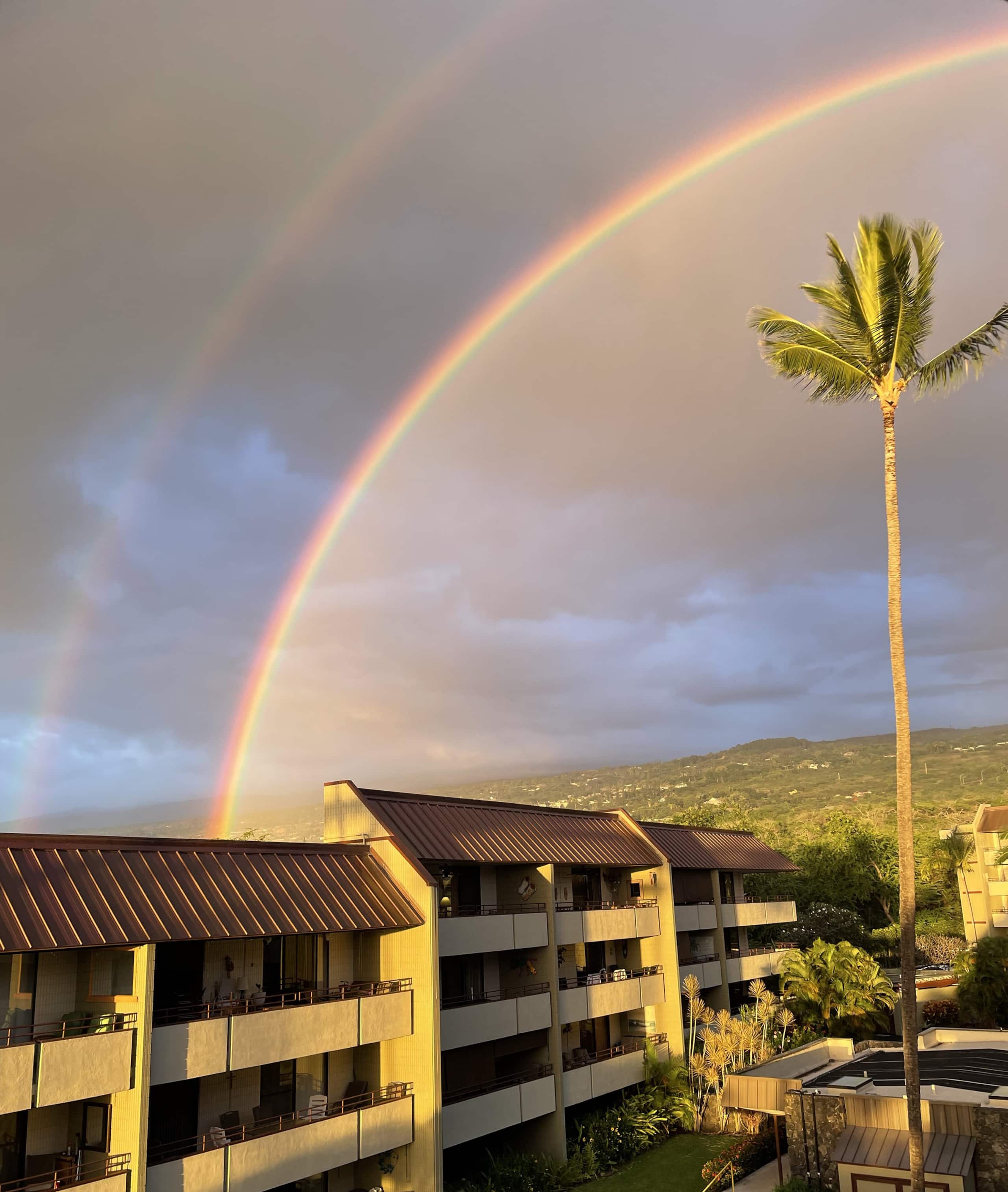 Condo in Kailua-Kona · ★4.94 · 2 bedrooms · 5 beds · 2 private baths - Image 48