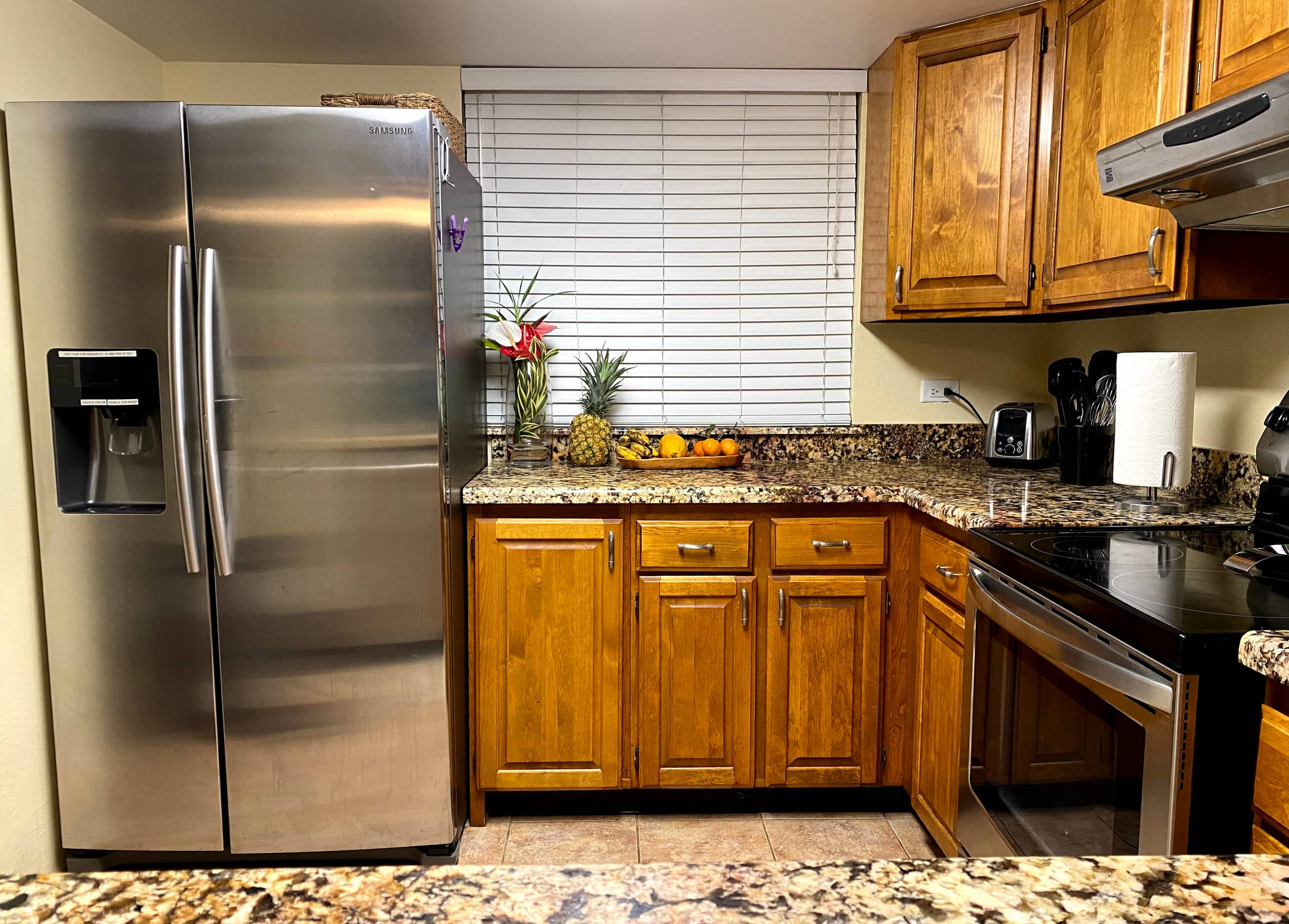 Condo in Kailua-Kona · ★4.94 · 2 bedrooms · 5 beds · 2 private baths - Image 10