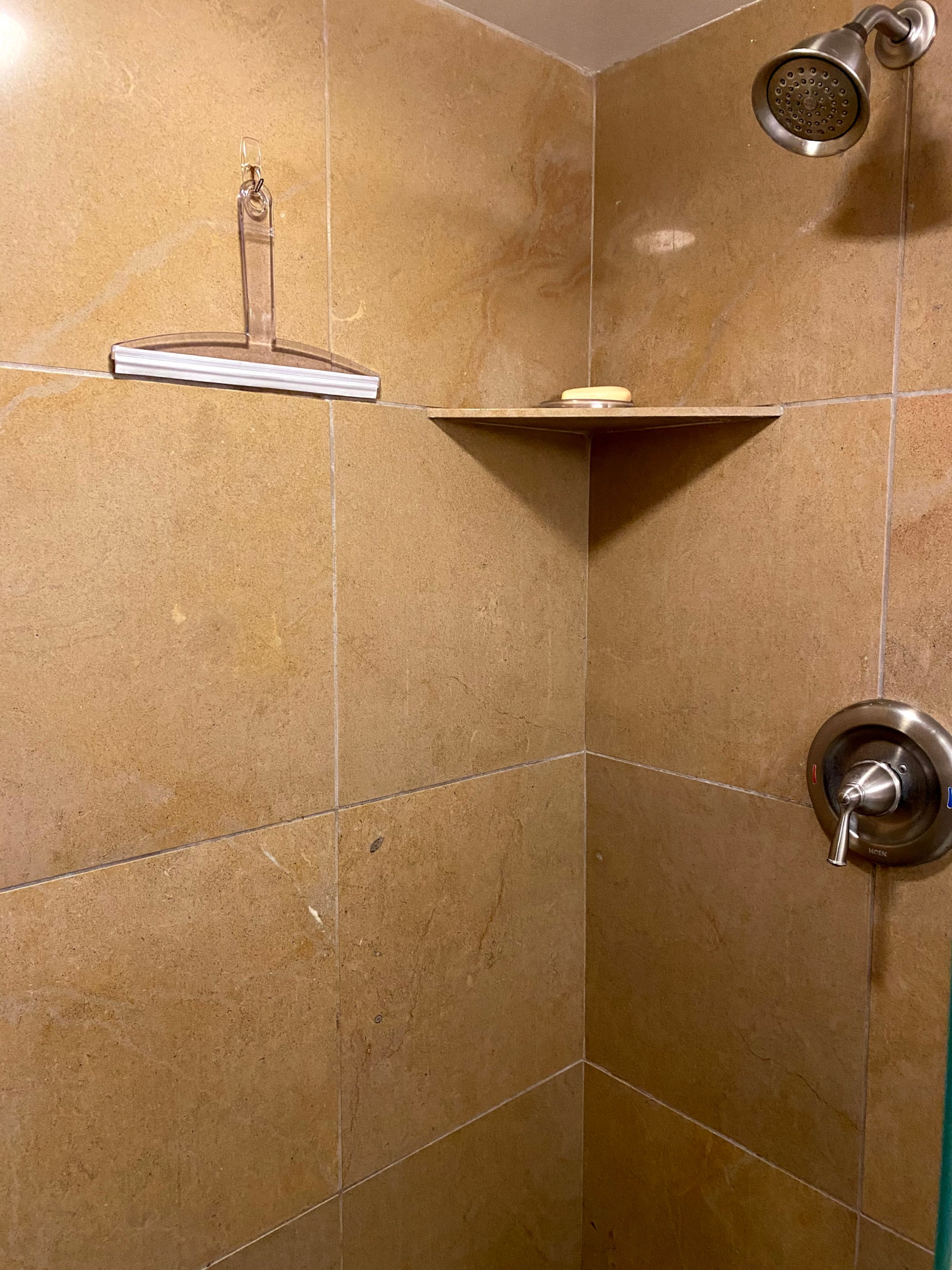 Condo in Kailua-Kona · ★4.94 · 2 bedrooms · 5 beds · 2 private baths - Image 29