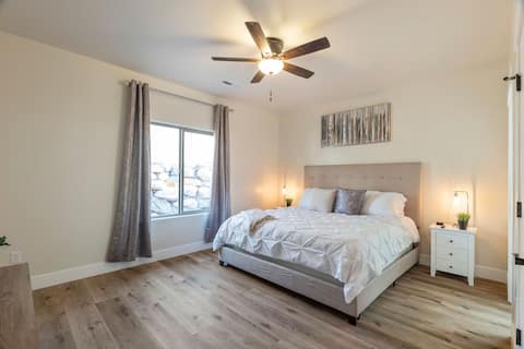 ♛Dog Friendly ♛Kid Friendly ♛Garage ♛300+ Wifi
