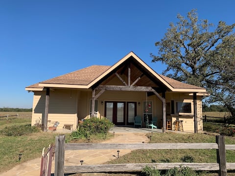 The Wright Place: Entire guest home
