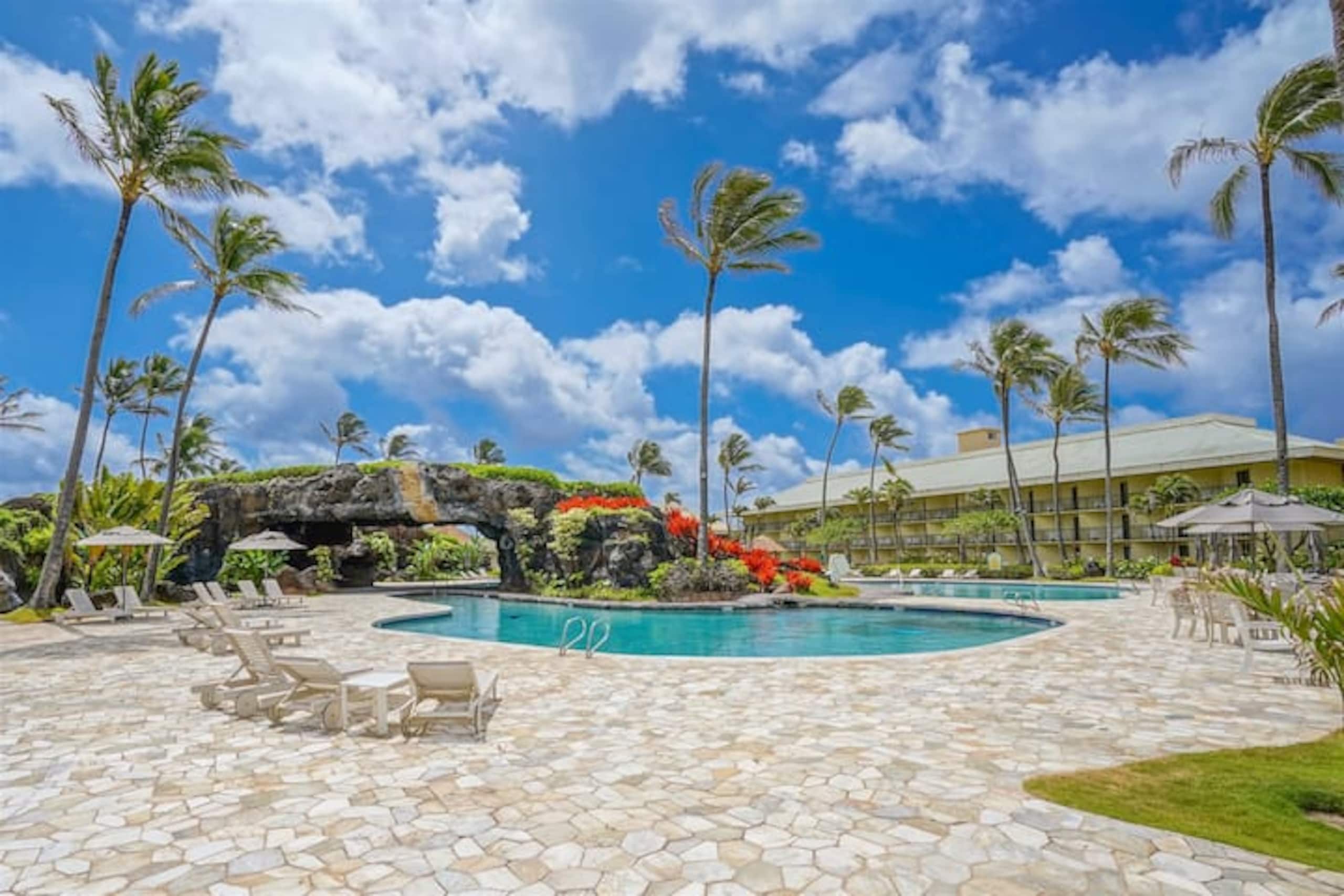 Condo in Lihue · ★4.72 · 1 bedroom · 1 bed · 1 private bath - Image 4