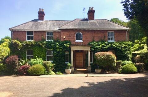 Beautiful detached period home, Ascot, Windsor
