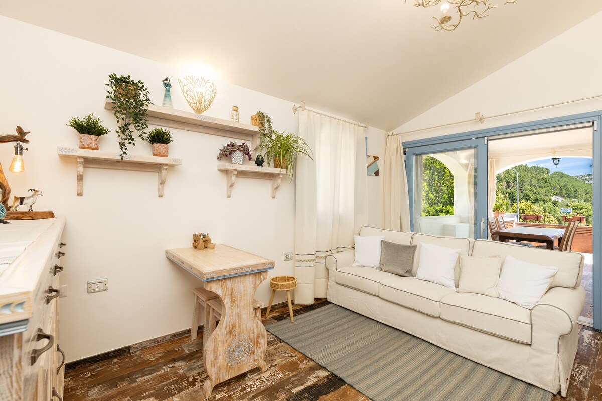 Top Airbnb: Monte Argiolu Penthouse in Baunei