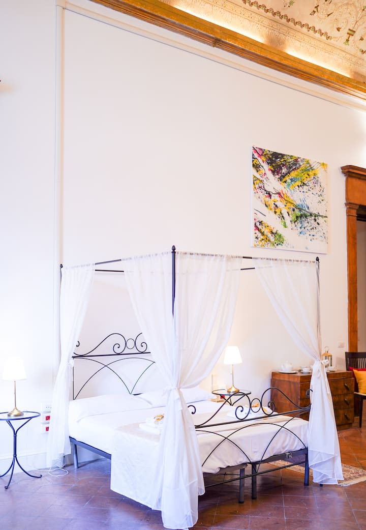 საძინებელი 4