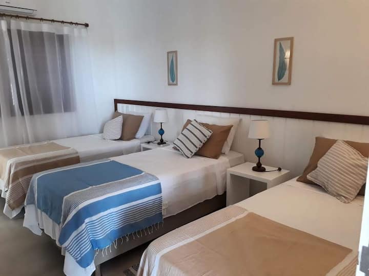 suite individual en la planta baja de 3 camas