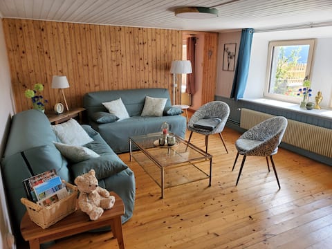 Top performing Airbnb: Create your memories. Gîte des Hauts Sapins 10 p. in Archidiocèse De Besançon