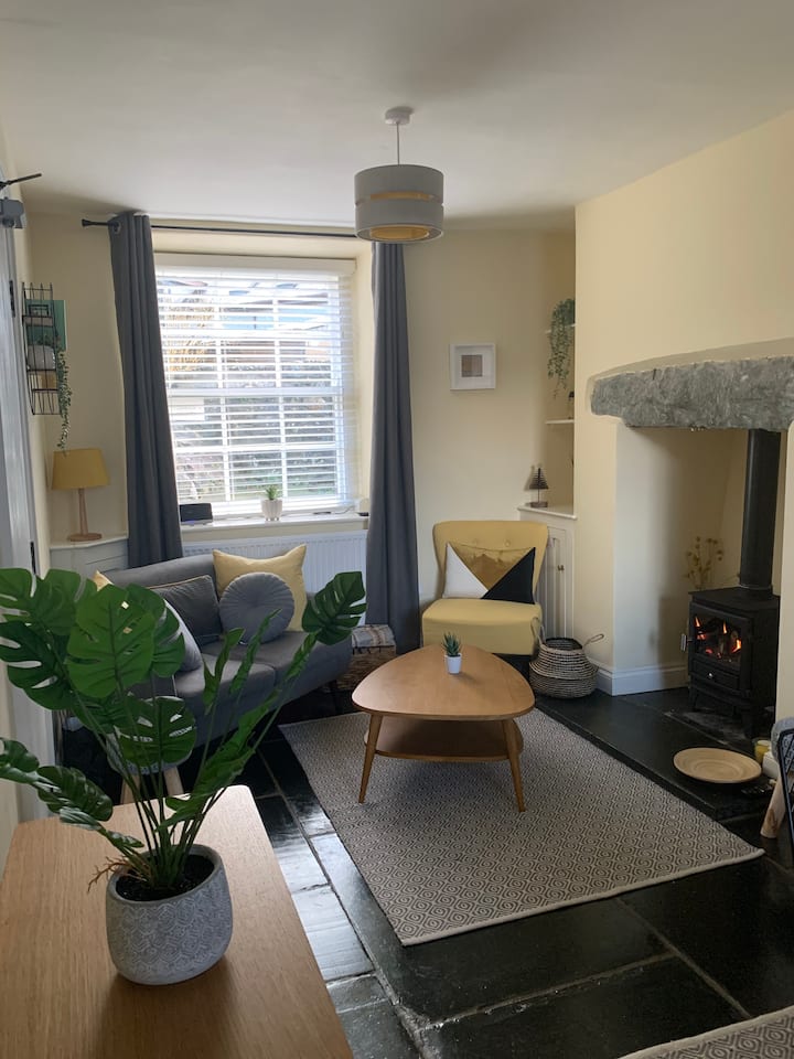 3 Wenallt Villas, Dolgellau - Dolgellau