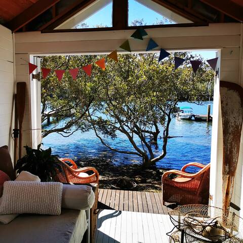 Your perfect waterfront Escape gallery image 3