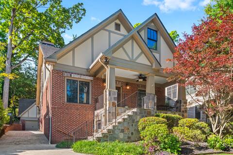 6 Bedroom Luxury Home in ATL's #1 Neighborhood