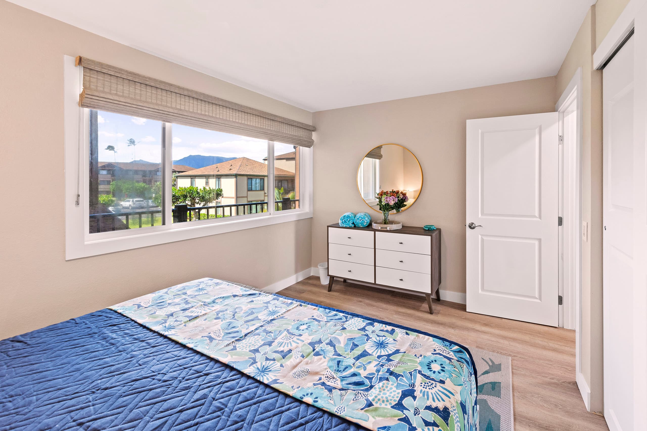 Condo in Kapaa · ★4.93 · 1 bedroom · 2 beds · 1 shared bath - Image 7