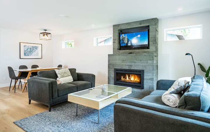 Revelstoke Adventure Lodge - Revelstoke