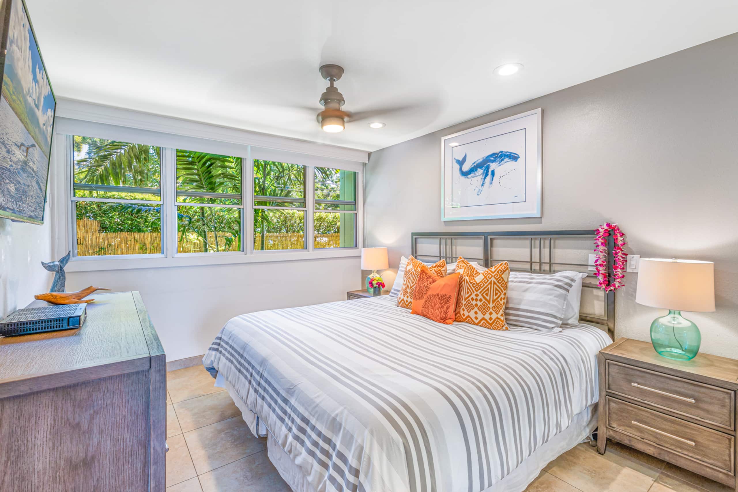 Condo in Lahaina · ★4.93 · 1 bedroom · 2 beds · 1 bath - Image 10